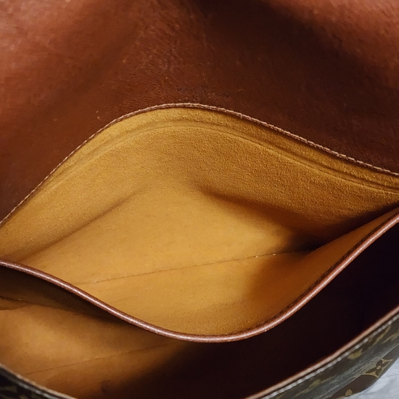 Louis Vuitton Monogram Musette Salsa GM Crossbody - Picture 6 of 16